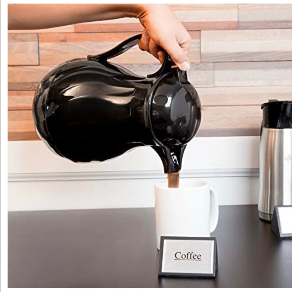 64 OZ Insulated Coffee Carafe